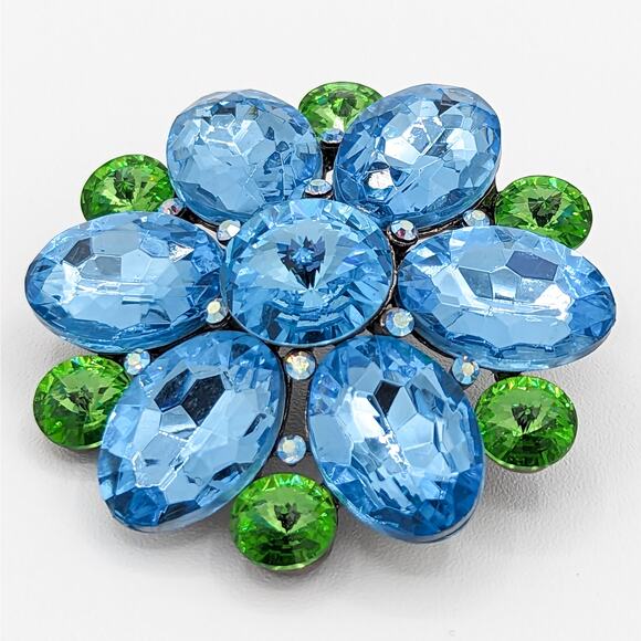 Elegant Sparkling Blue and Green Floral Brooch - Picture 2 of 5